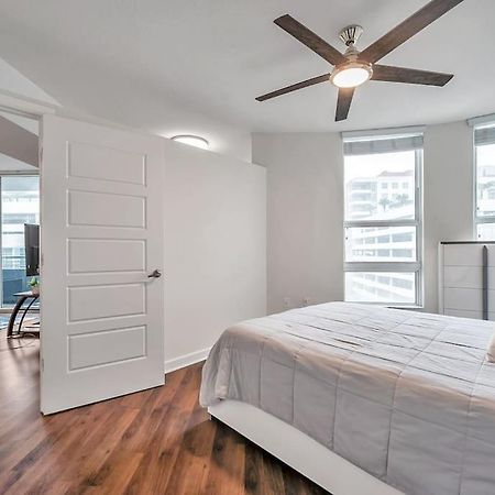 Luxury Apt 3 Mins To Dt Tampa -Pool-Gym-Balcony المظهر الخارجي الصورة