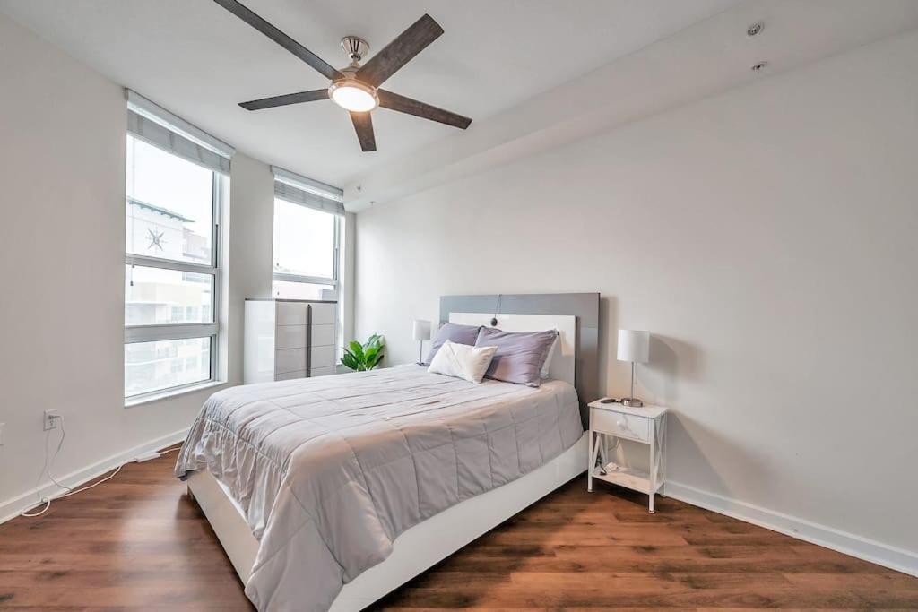 Luxury Apt 3 Mins To Dt Tampa -Pool-Gym-Balcony المظهر الخارجي الصورة